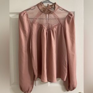 Pink blouse 💕🌸